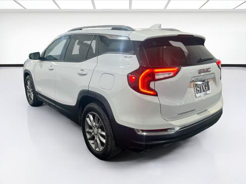 Used 2022 GMC Terrain SLT FWD image 6