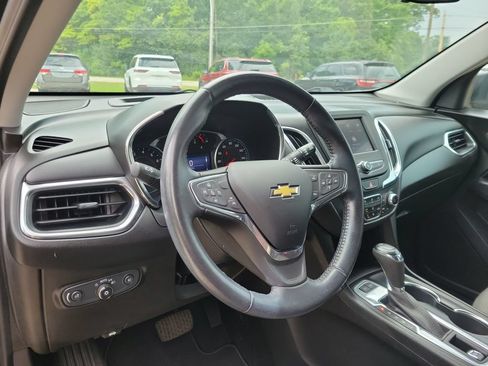Used 2020 Chevrolet Equinox LT AWD/4WD image 20