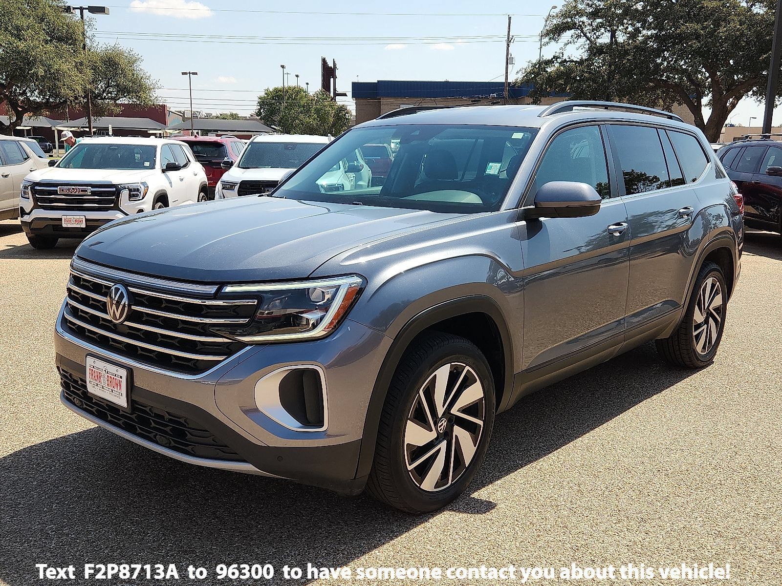 Used 2025 Volkswagen Atlas SE FWD image 1