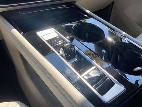 Certified 2026 Volkswagen Atlas SE w/ Panoramic Sunroof Package FWD image 29