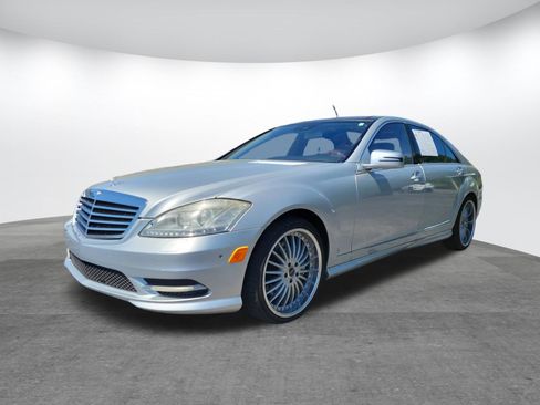 Used 2013 Mercedes-Benz S 550 image 17