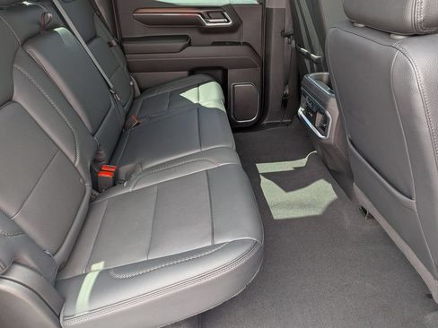 Used 2025 GMC Sierra 1500 Denali w/ Denali Reserve Package AWD/4WD image 35
