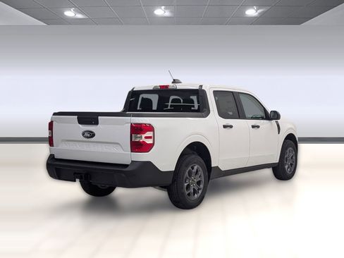 New 2026 Ford Maverick XLT w/ XLT Luxury Package AWD/4WD image 7
