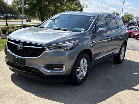 Used 2018 Buick Enclave Essence AWD/4WD image 14