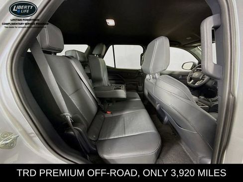 Used 2025 Toyota 4Runner TRD Off-Road Premium image 26