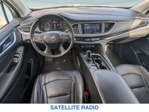Used 2020 Buick Enclave Avenir w/ Avenir Technology Package AWD/4WD image 11