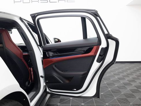 New 2026 Porsche Panamera 4 image 26