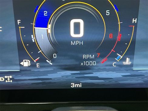 New 2026 Chevrolet Traverse RS w/ LPO, Floor Liner Package image 12