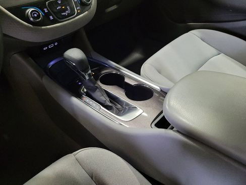 Used 2022 Chevrolet Malibu LS w/ Driver Confidence Package II FWD image 26