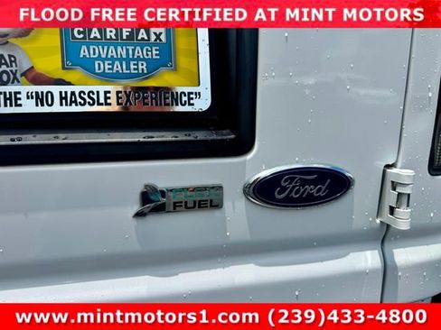 Used 2014 Ford E-350 and Econoline 350 Super Duty RWD image 22