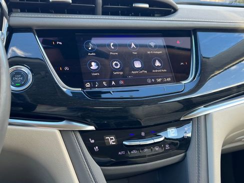 Certified 2025 Cadillac XT6 Premium Luxury image 28