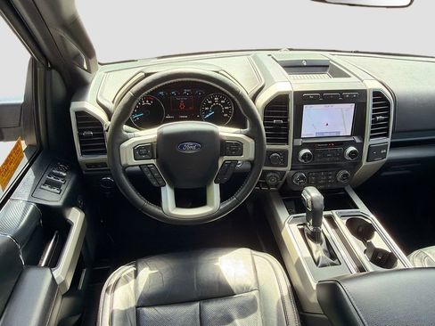 Used 2020 Ford F150 Lariat w/ Equipment Group 502A Luxury AWD/4WD image 24