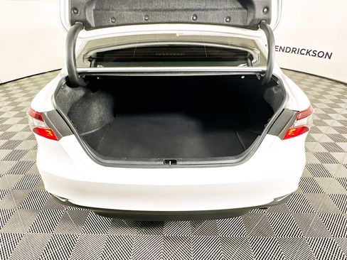 Used 2023 Toyota Camry LE image 30