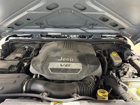 Used 2014 Jeep Wrangler Sport w/ Quick Order Package 24S image 27