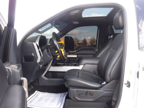 Used 2022 Ford F250 Lariat w/ Black Appearance Package AWD/4WD image 10