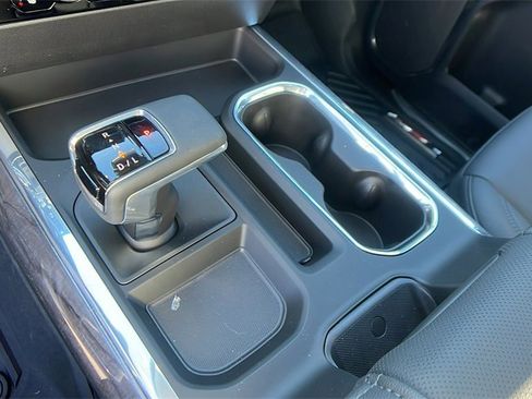 New 2026 Chevrolet Silverado 1500 LTZ w/ LTZ Premium Package image 25