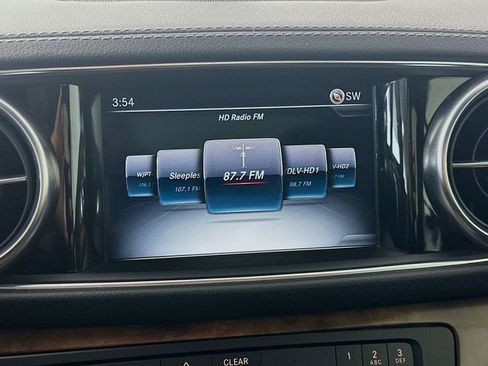 Certified 2019 Mercedes-Benz SL 63 AMG image 15