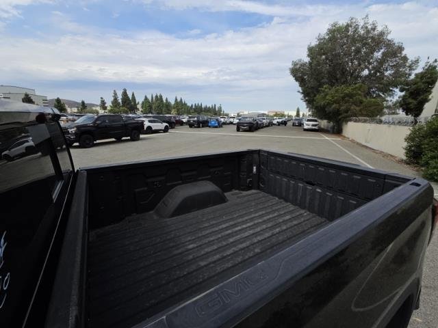 Used 2023 GMC Sierra 1500 Denali w/ Denali Reserve Package AWD/4WD image 10