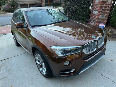 Used 2017 BMW X3 xDrive35i image 3