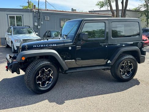 Used 2013 Jeep Wrangler Rubicon w/ PWR Convenience Group AWD/4WD image 4