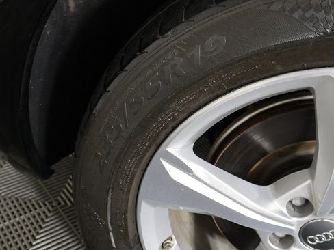 Used 2020 Audi Q5 2.0T Premium Plus image 23