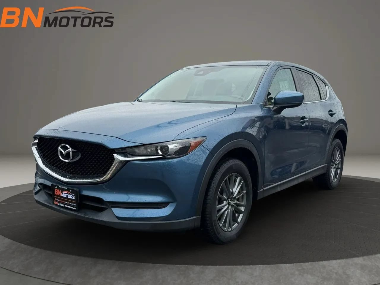 Used 2017 MAZDA CX-5 Touring AWD/4WD image 2
