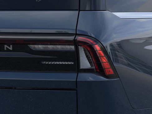 New 2026 Lincoln Navigator L Premier image 21