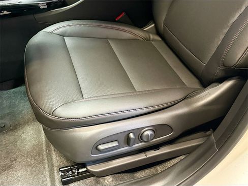 New 2026 Chevrolet Trax RS image 20