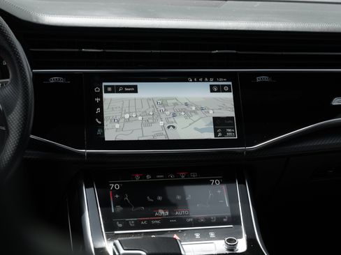 Certified 2021 Audi RS Q8 AWD/4WD image 15