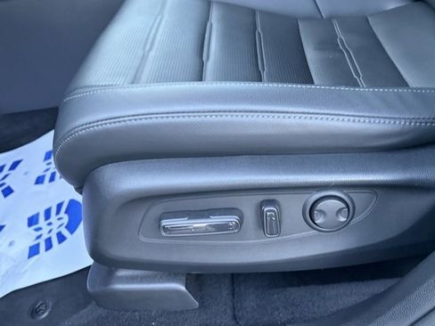 Certified 2023 Honda CR-V EX-L image 17