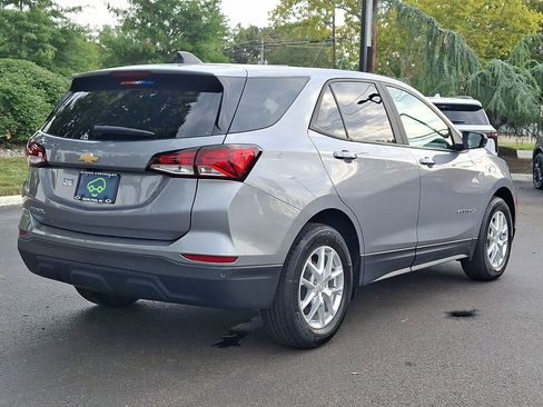Certified 2024 Chevrolet Equinox LS w/ LS Convenience Package FWD image 24