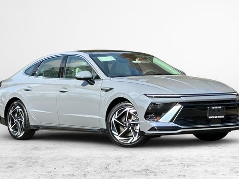 New 2025 Hyundai Sonata SEL FWD image 1