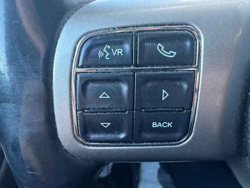 Used 2012 Jeep Grand Cherokee Laredo image 18