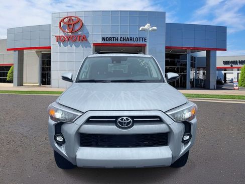 Used 2024 Toyota 4Runner SR5 Premium image 5
