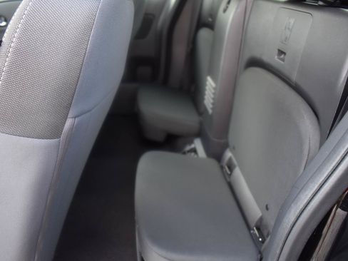 Used 2025 Nissan Frontier SV RWD image 45