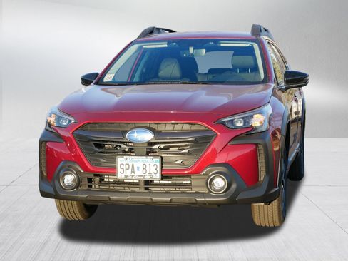 Certified 2025 Subaru Outback Premium image 2