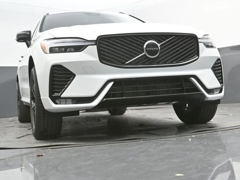 New 2026 Volvo XC60 B5 Core image 24