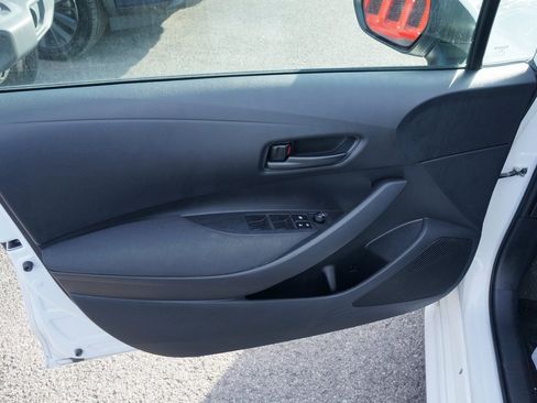 Used 2024 Toyota Corolla LE image 12