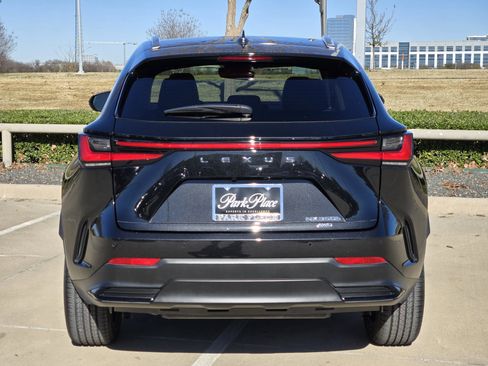 Certified 2022 Lexus NX 300h AWD image 18