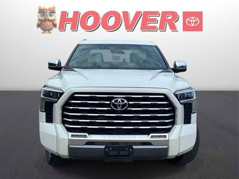 Used 2022 Toyota Tundra Capstone AWD/4WD image 3