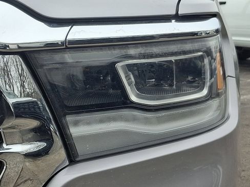 Certified 2022 RAM 1500 Big Horn image 9