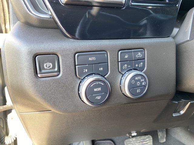 Used 2025 GMC Sierra 1500 SLT AWD/4WD image 46