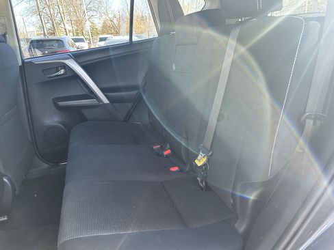 Used 2016 Toyota RAV4 XLE image 22