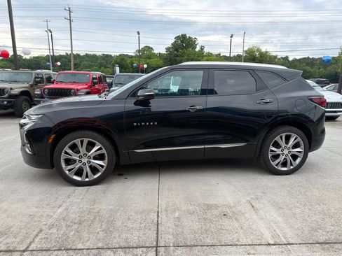Used 2019 Chevrolet Blazer Premier w/ Sun and Wheels Package AWD/4WD image 5