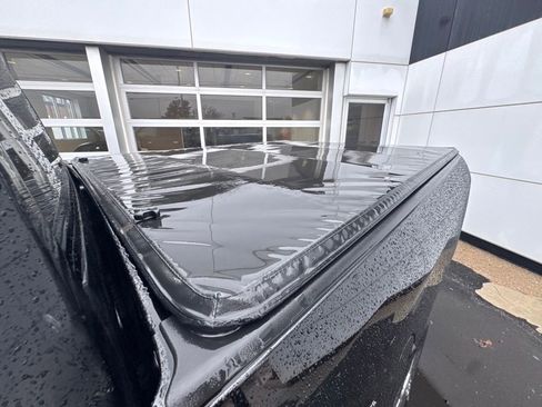 Used 2015 RAM 2500 SLT image 25