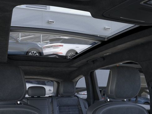 New 2026 Lincoln Nautilus Black Label AWD/4WD image 22