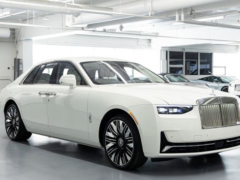 New 2026 Rolls-Royce Ghost AWD/4WD image 6