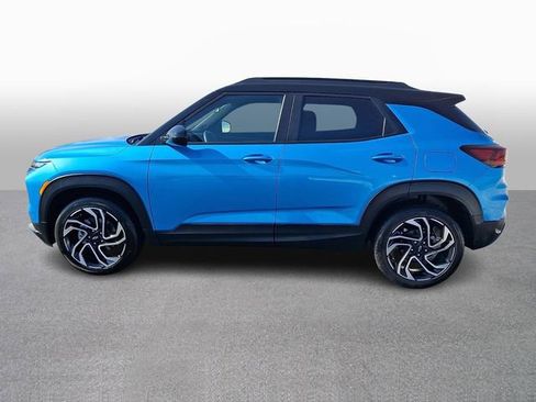 Used 2025 Chevrolet TrailBlazer RS w/ Convenience Package image 7