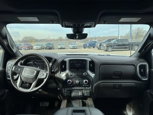 Used 2022 GMC Sierra 3500 Denali w/ Denali Ultimate Package image 10