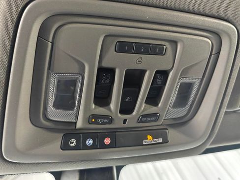 Used 2020 GMC Sierra 1500 Denali AWD/4WD image 11